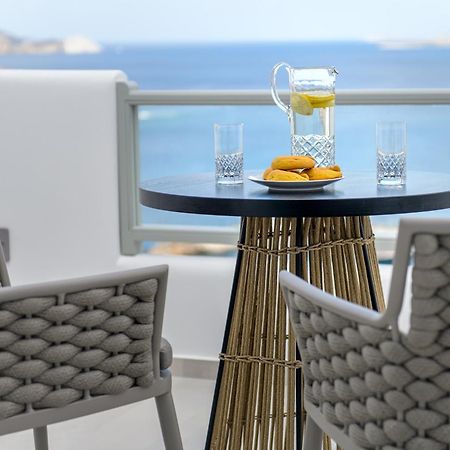 Vivere Luxury Suites Pera Gyalos Dış mekan fotoğraf