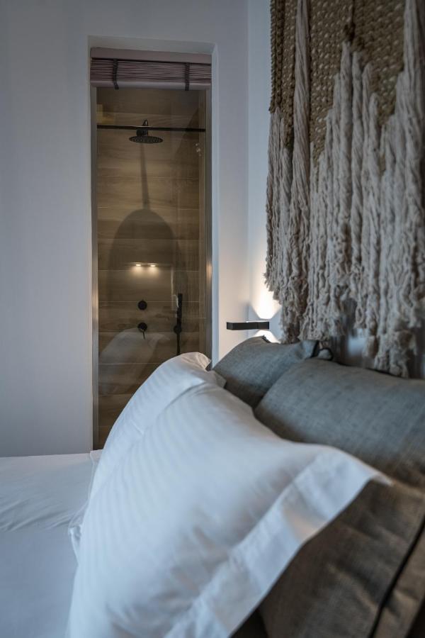 Vivere Luxury Suites Pera Gyalos Dış mekan fotoğraf