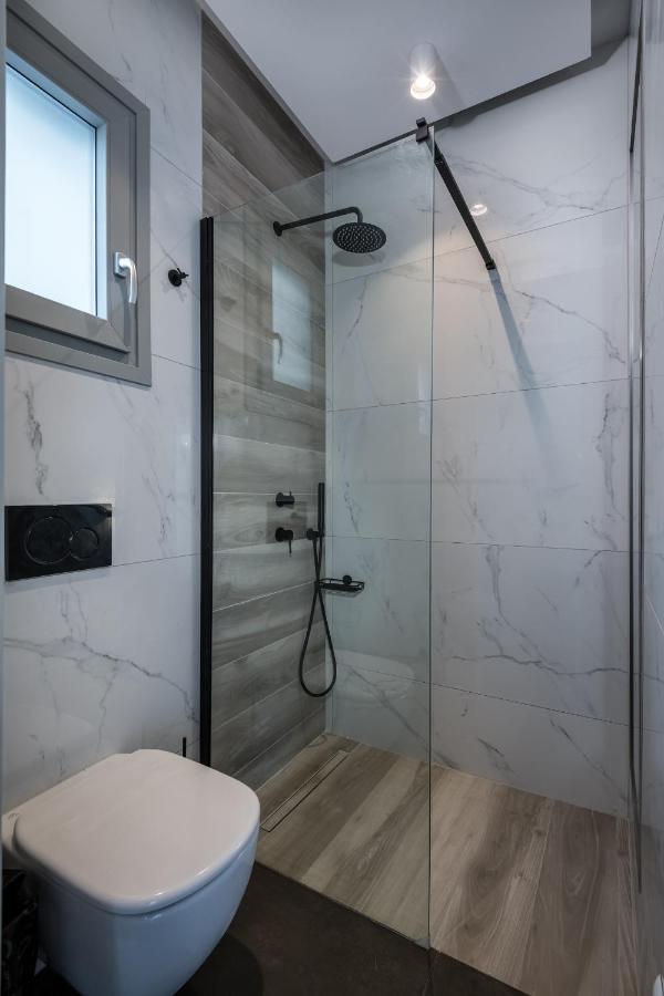 Vivere Luxury Suites Pera Gyalos Dış mekan fotoğraf