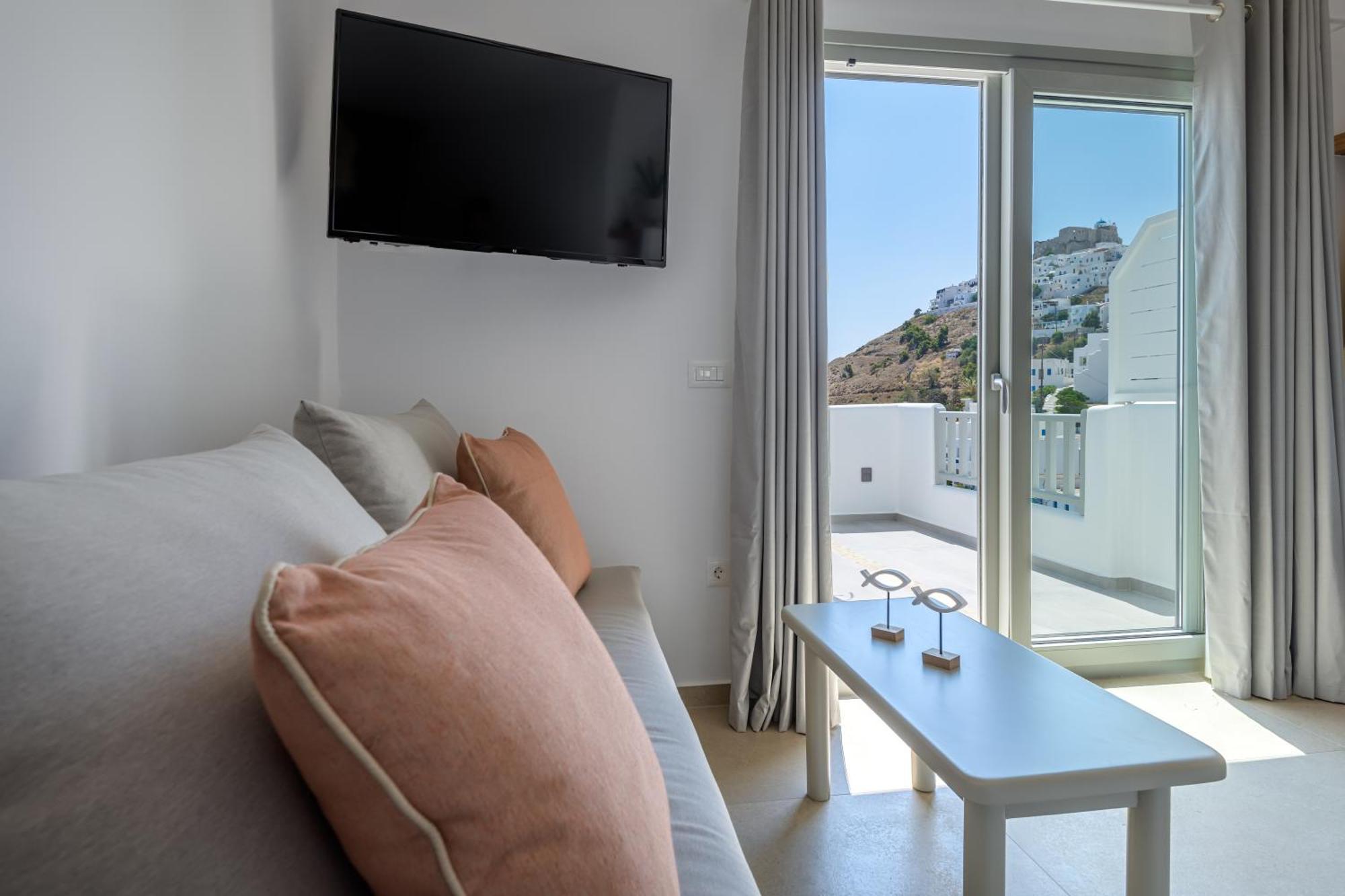 Vivere Luxury Suites Pera Gyalos Dış mekan fotoğraf